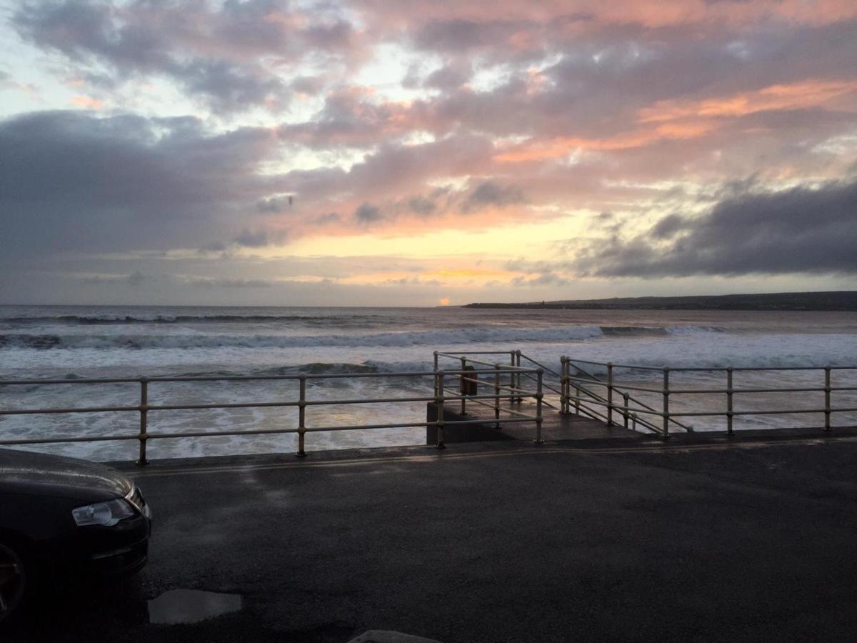 The View Bed & Breakfast Lahinch Dış mekan fotoğraf